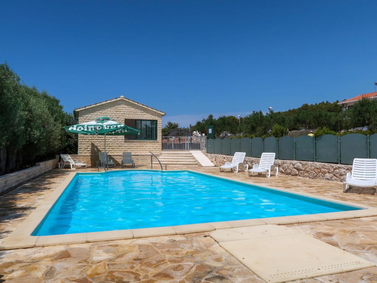 Holiday Home Camp Marko - Roz335 By Interhome Zečevo Exterior foto